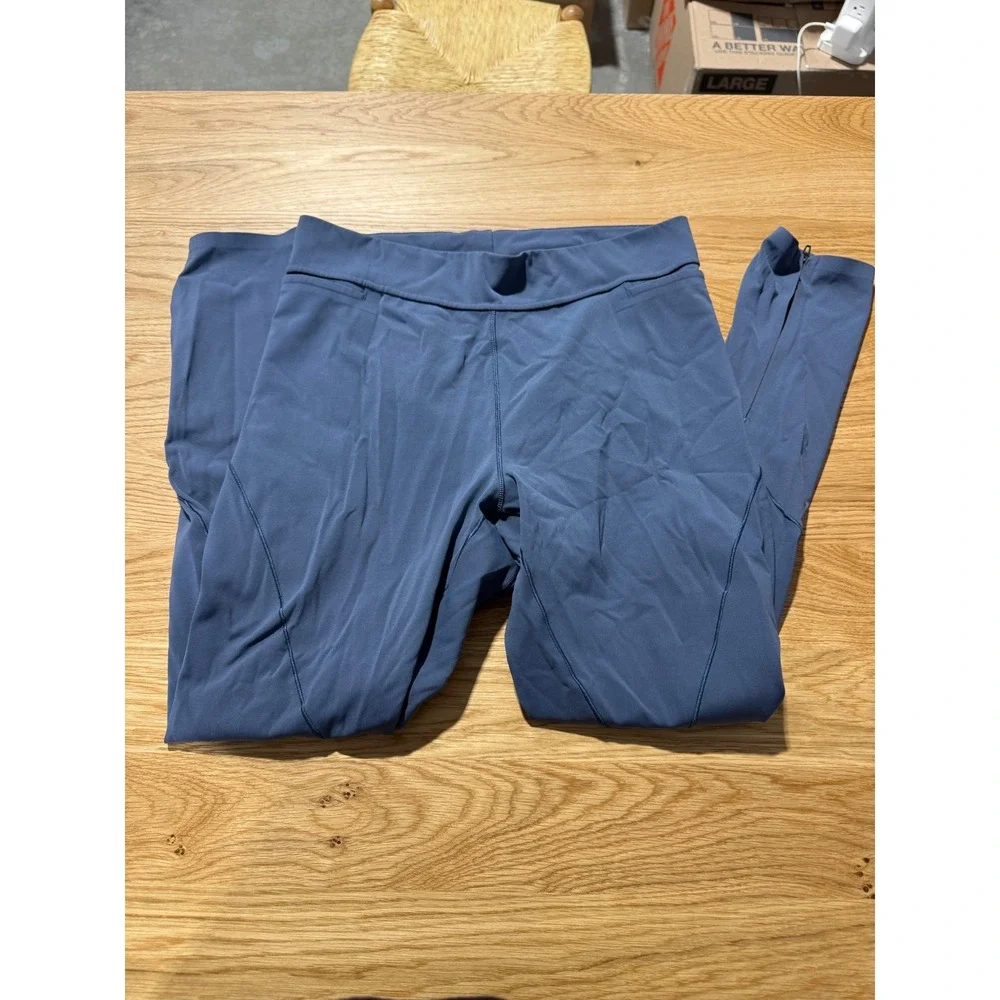 Lululemon Kasta Tight 28